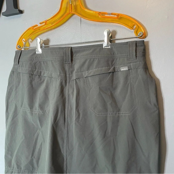 Edie Bauer gray midi Skort women’s size 12 - Picture 8 of 10